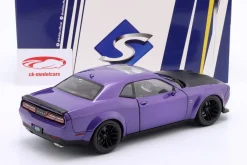 Dodge Challenger SRT Hellcat Widebody 2023 lila 1:18 Solido