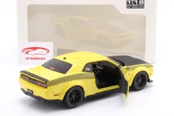 Dodge Challenger SRT Hellcat Redeye Widebody New York Hellcab 2023 1:18 Solido