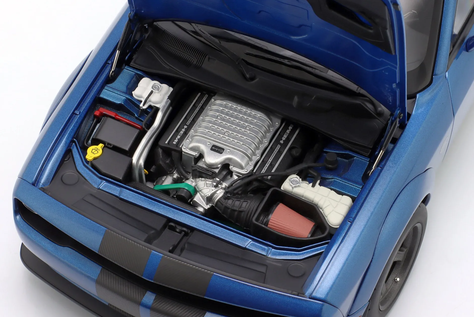 Dodge Challenger SRT Jailbreak Baujahr 2022 indigo blau 1:18 AUTOart