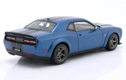 Dodge Challenger SRT Jailbreak Baujahr 2022 indigo blau 1:18 AUTOart