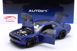 Dodge Challenger SRT Superstock Baujahr 2023 blau metallic 1:18 AUTOart