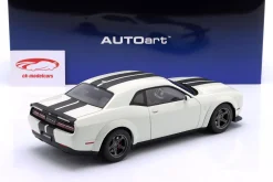 Dodge Challenger SRT Super Stock Baujahr 2023 weiß / karbon 1:18 AUTOart