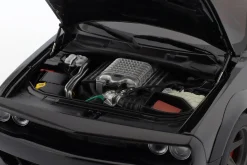 Dodge Challenger SRT Super Stock 2023 pechschwarz 1:18 AUTOart