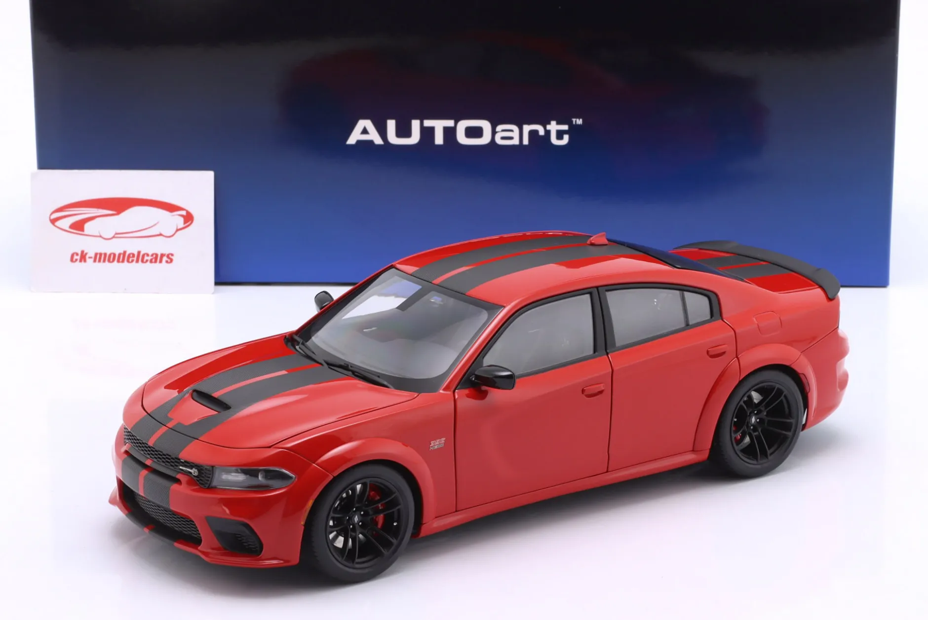 Dodge Charger Scat Pack Widebody rot 1:18 AUTOart