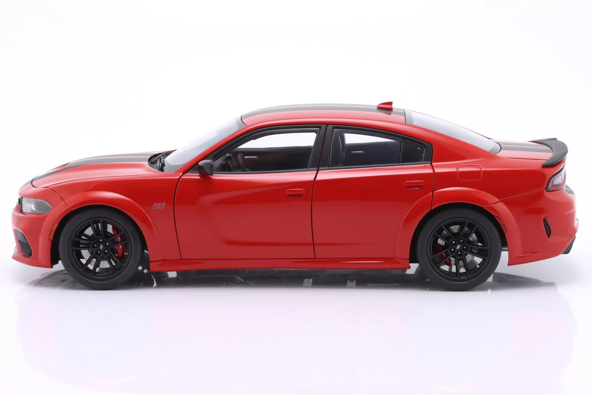 Dodge Charger Scat Pack Widebody rot 1:18 AUTOart