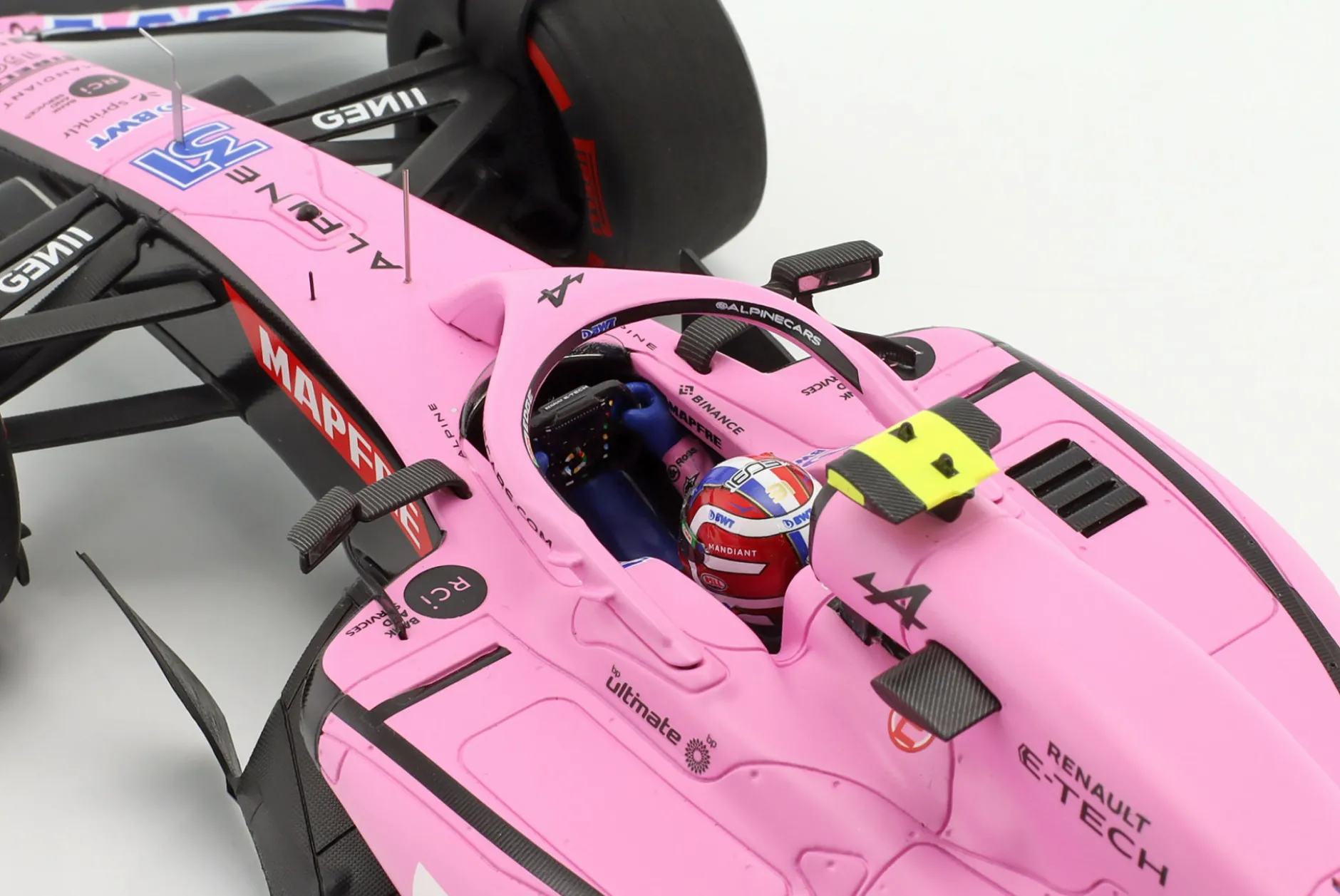 Esteban Ocon Alpine A522 #31 Bahrain GP Formel 1 2022 1:18 Spark
