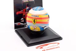 Fernando Alonso Scuderia Ferrari #8 Formel 1 2010 Helm 1:5 Spark Editions