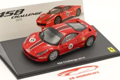 Ferrari 458 Challenge #5 Baujahr 2010 mit Vitrine rot 1:43 Altaya