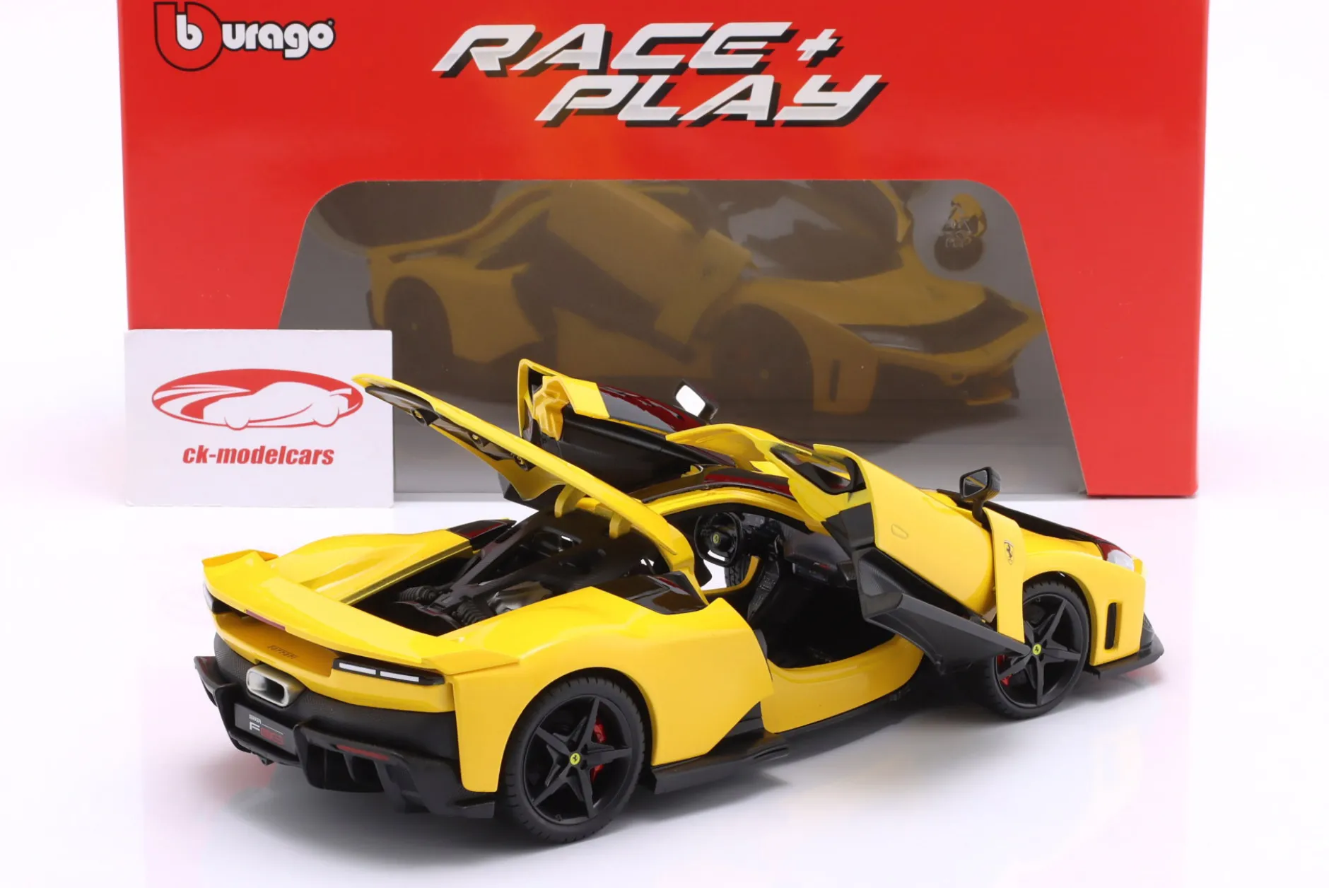 Ferrari F80 Baujahr 2024 gelb 1:18 Bburago