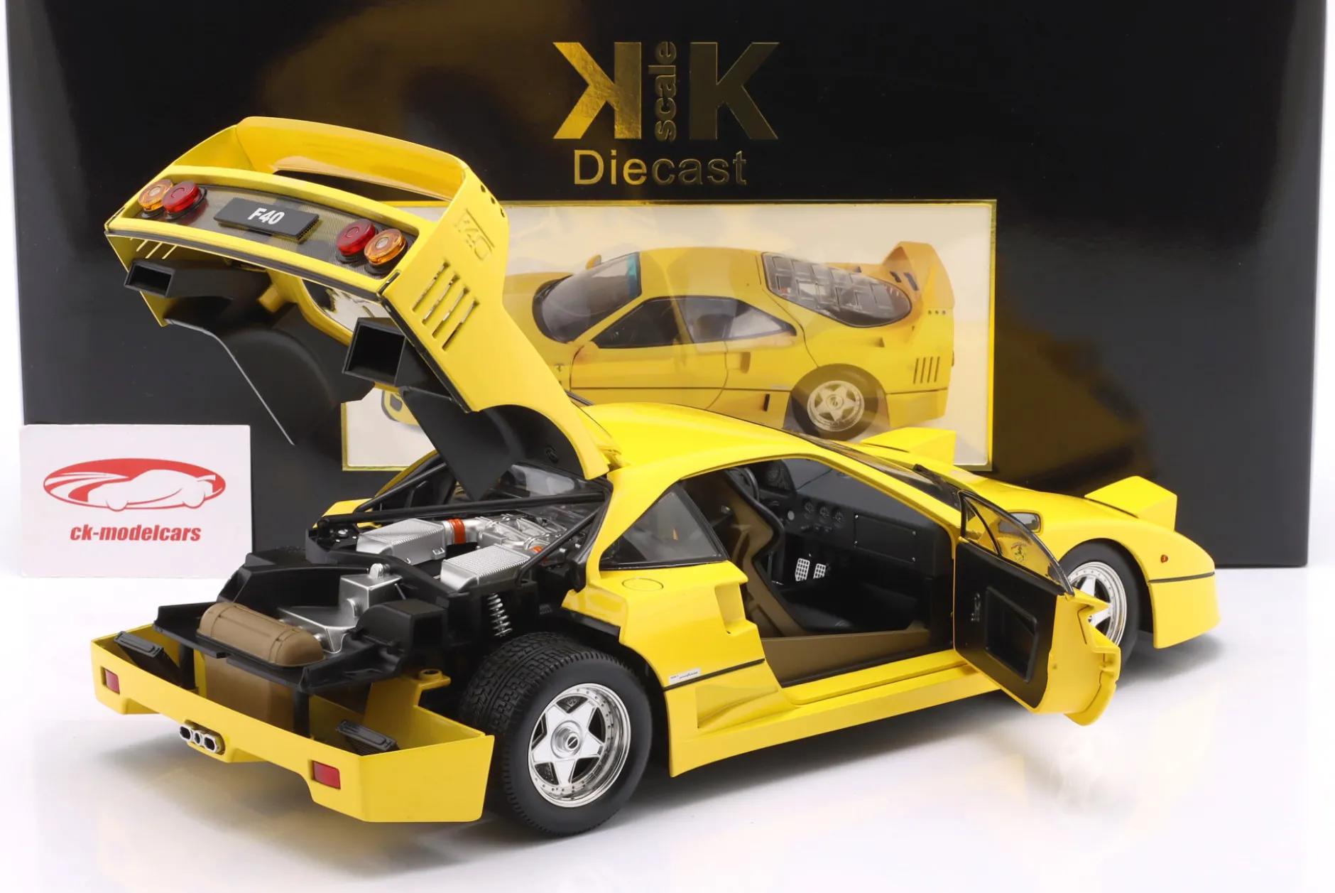 Ferrari F40 Baujahr 1987 gelb 1:12 KK-Scale