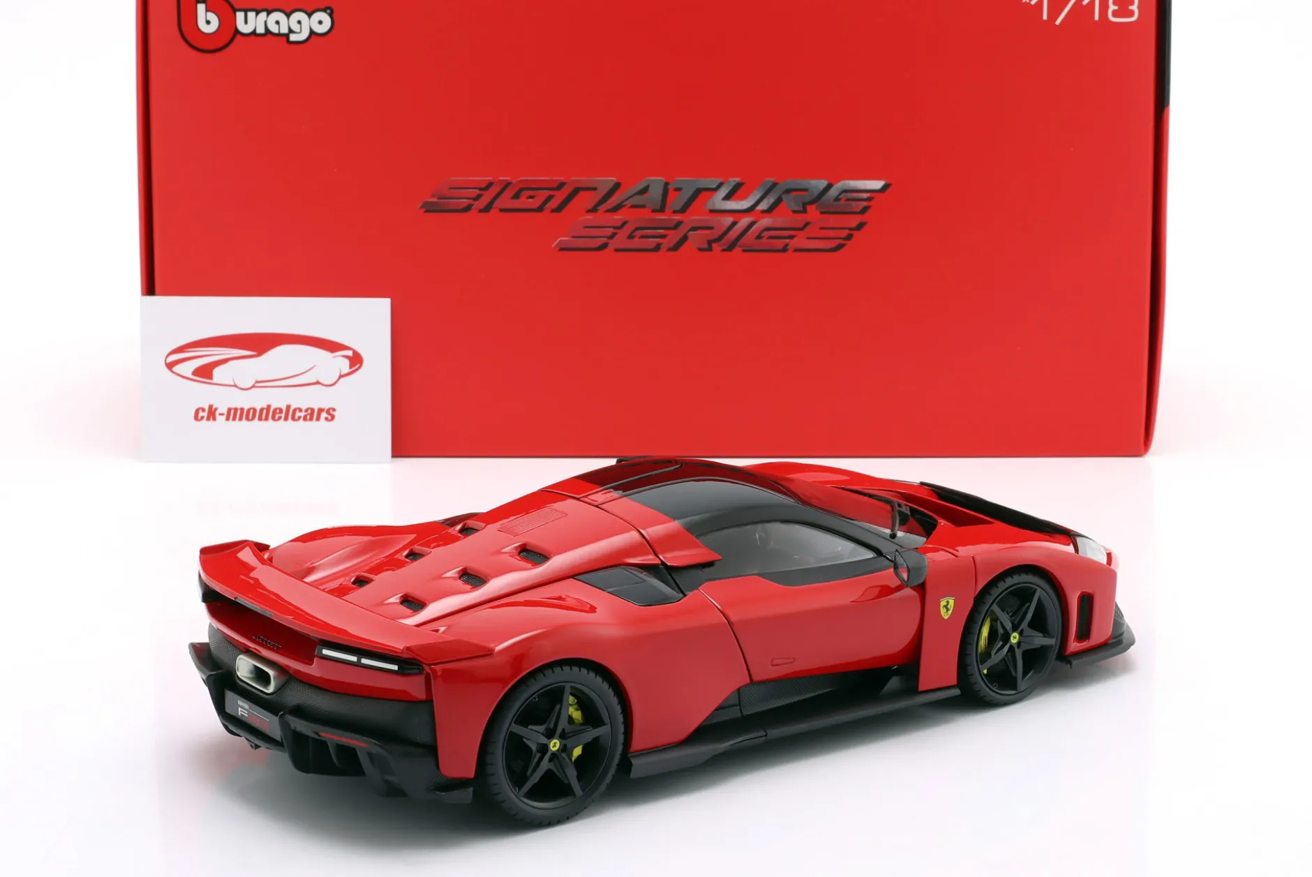Ferrari F80 Baujahr 2025 rot 1:18 Bburago Signature