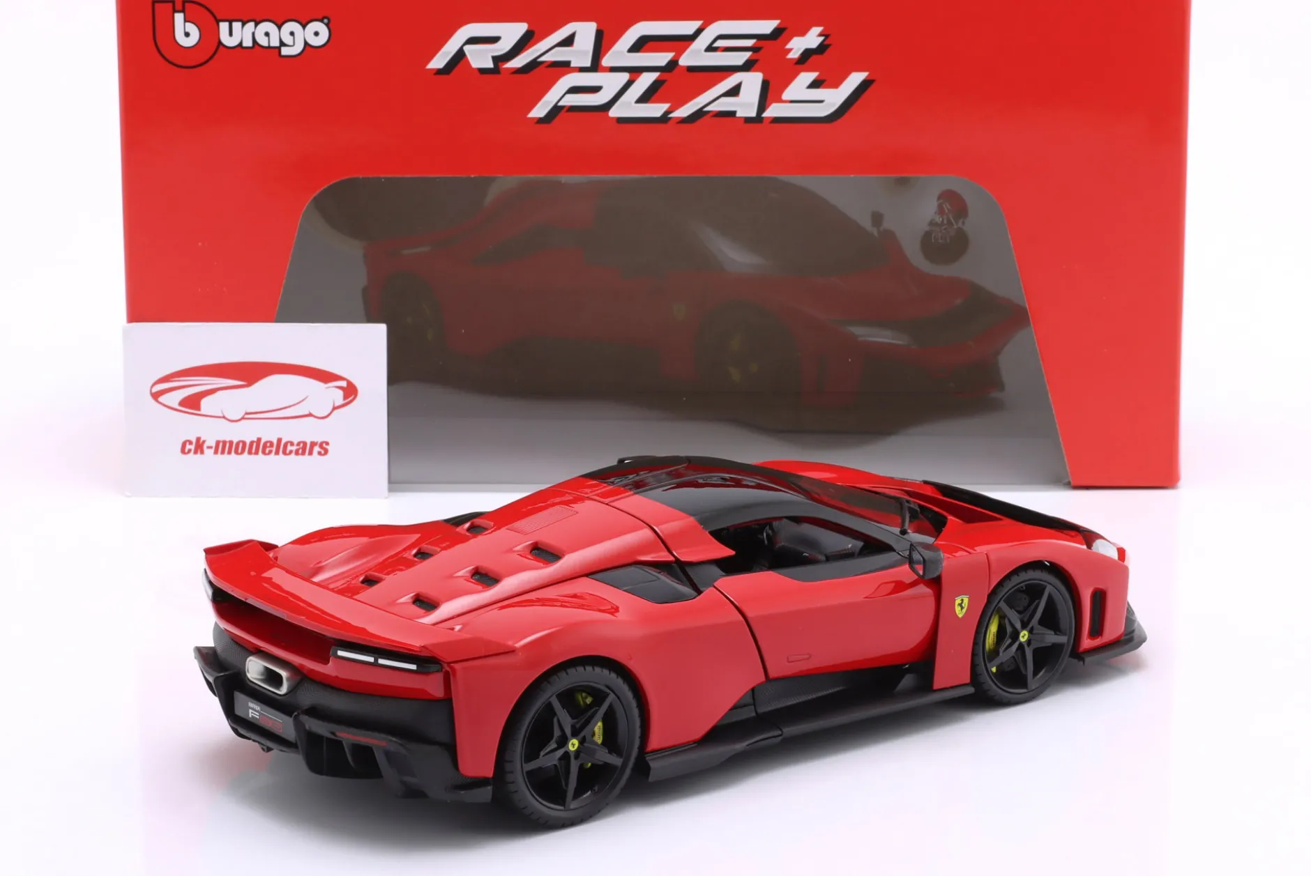 Ferrari F80 Baujahr 2024 rot 1:18 Bburago