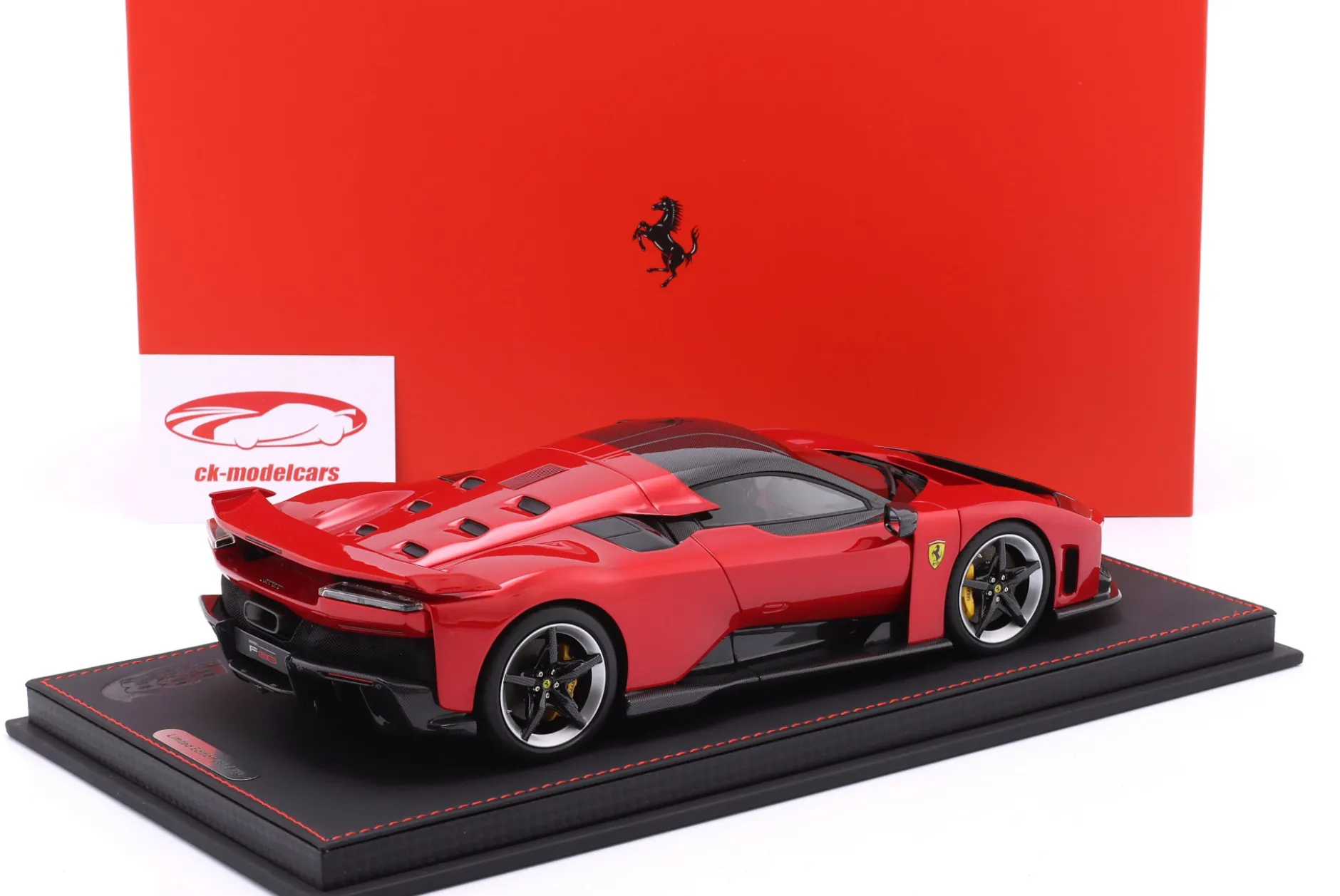 Ferrari F80 Baujahr 2024 Supercar rot 1:18 BBR