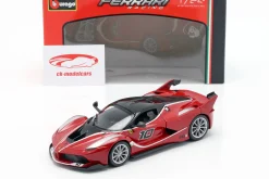 Ferrari FXX-K #10 rot 1:24 Bburago