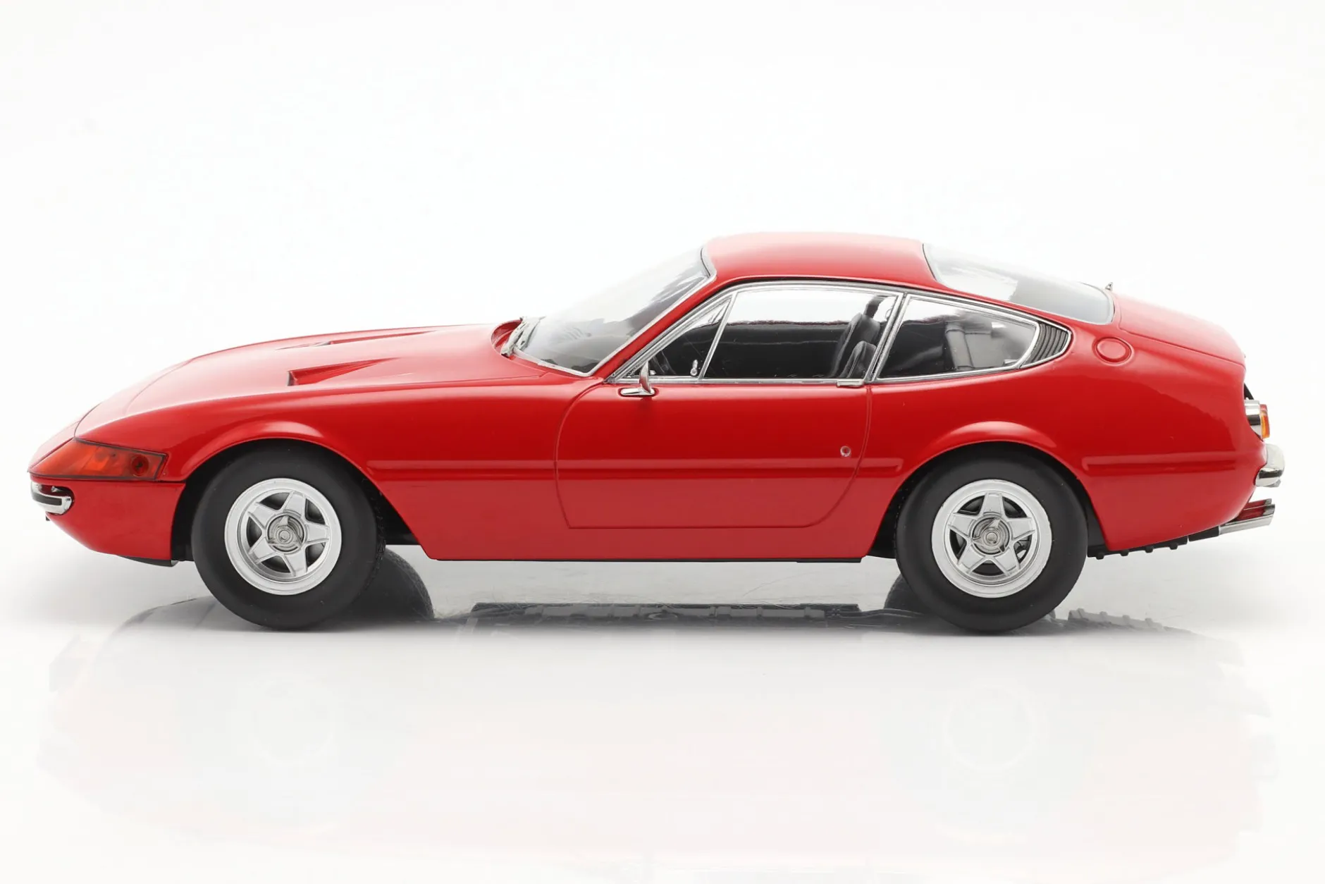 Ferrari 365 GTB/4 Daytona Coupe 2. Serie 1971 rot 1:18 KK-Scale
