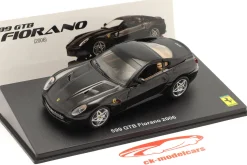 Ferrari 599 GTB Fiorano Baujahr 2006 mit Vitrine schwarz 1:43 Altaya