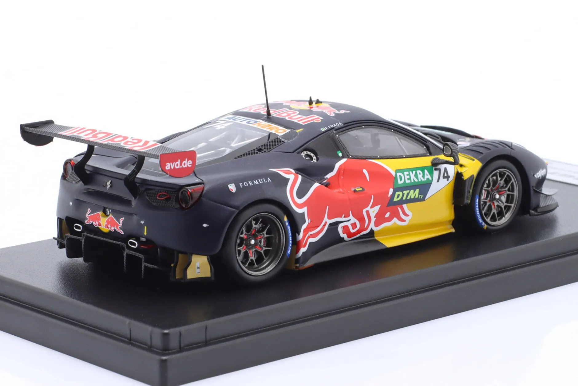 Ferrari 488 GT3 Evo #74 DTM 2022 Felipe Fraga 1:43 LookSmart