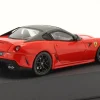 Ferrari 599 GTO Baujahr 2010 mit Vitrine rot 1:43 Altaya