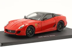 Ferrari 599 GTO Baujahr 2010 mit Vitrine rot 1:43 Altaya