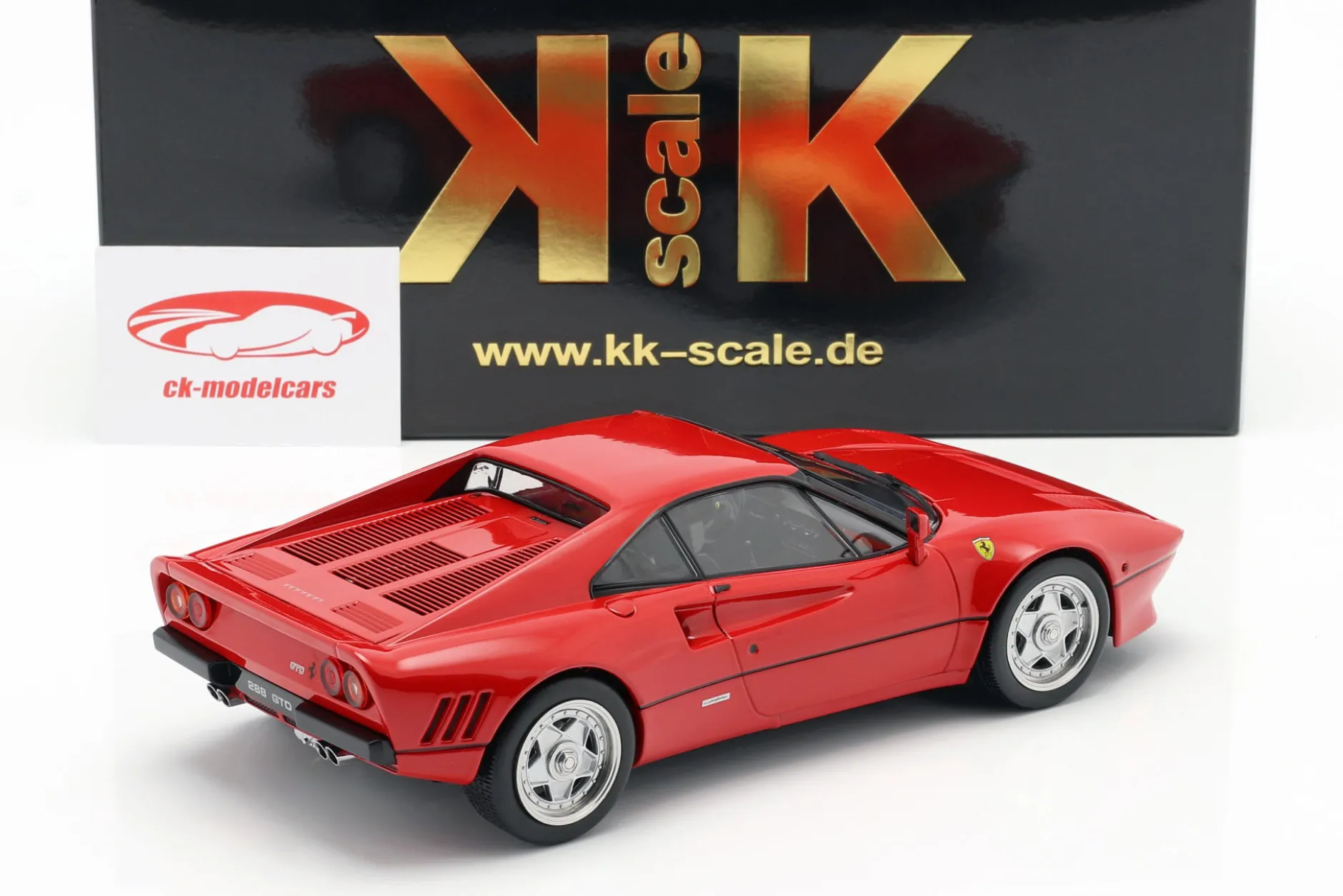 Ferrari 288 GTO Baujahr 1984 rot 1:18 KK-Scale
