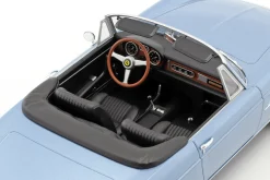 Ferrari 275 GTS Pininfarina Spyder mit Speichenfelgen 1964 hellblau metallic 1:18 KK-Scale