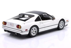 Ferrari 328 GTS US-Version Baujahr 1985 weiß 1:18 KK-Scale