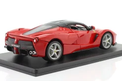 Ferrari LaFerrari Baujahr 2013 rot / schwarz 1:24 Bburago
