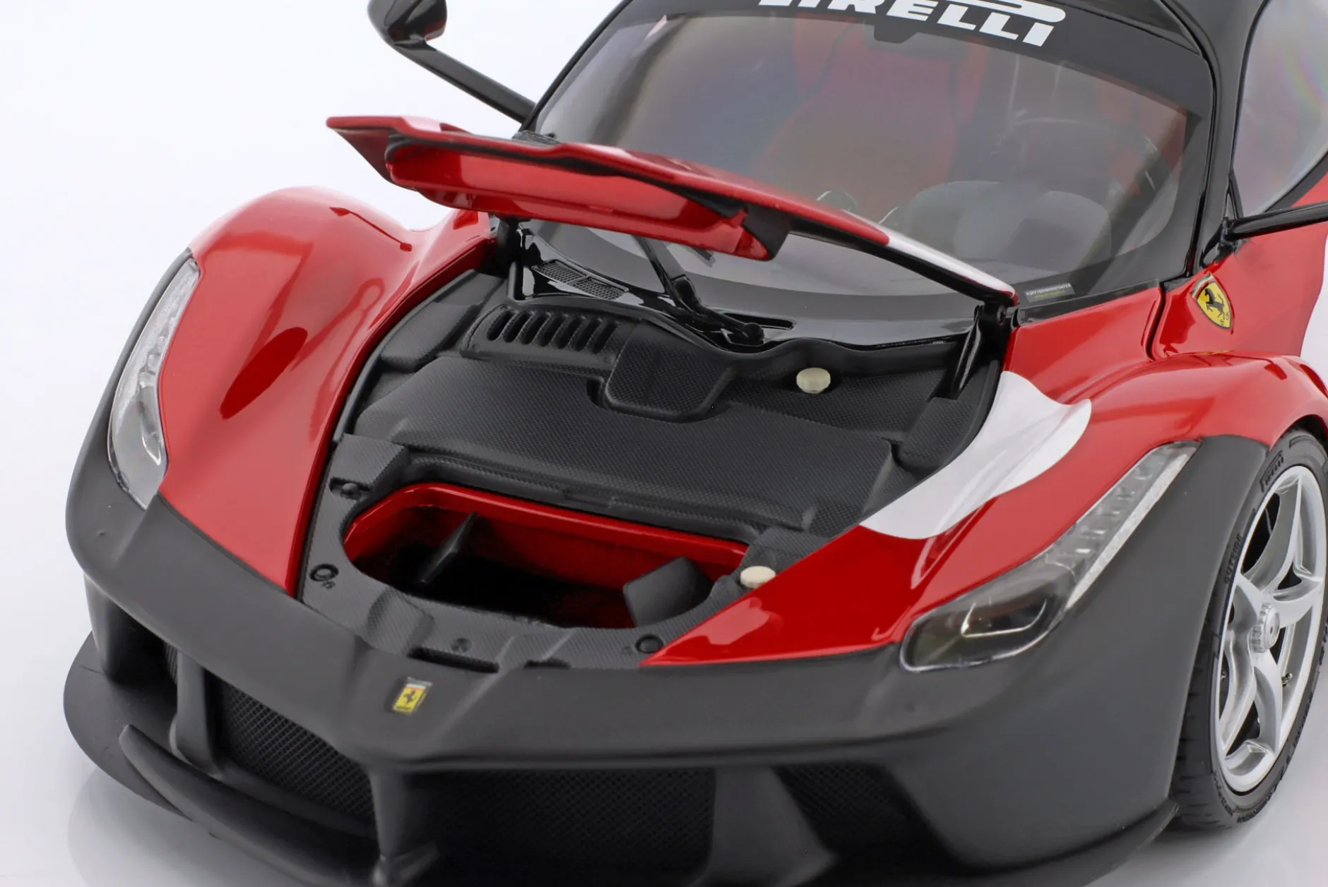 Ferrari LaFerrari 3rd Phase Prototype Test 2012 rot / schwarz 1:18 BBR