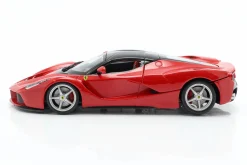 Ferrari LaFerrari rot / schwarz 1:24 Bburago