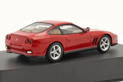 Ferrari 550 Maranello Baujahr 1996 mit Vitrine rot 1:43 Altaya