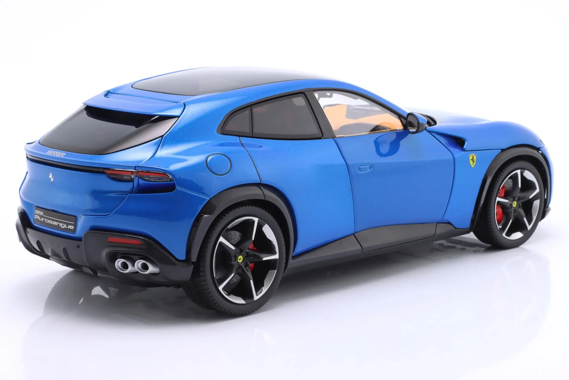 Ferrari Purosangue Baujahr 2022 corsa blau 1:18 Polistil