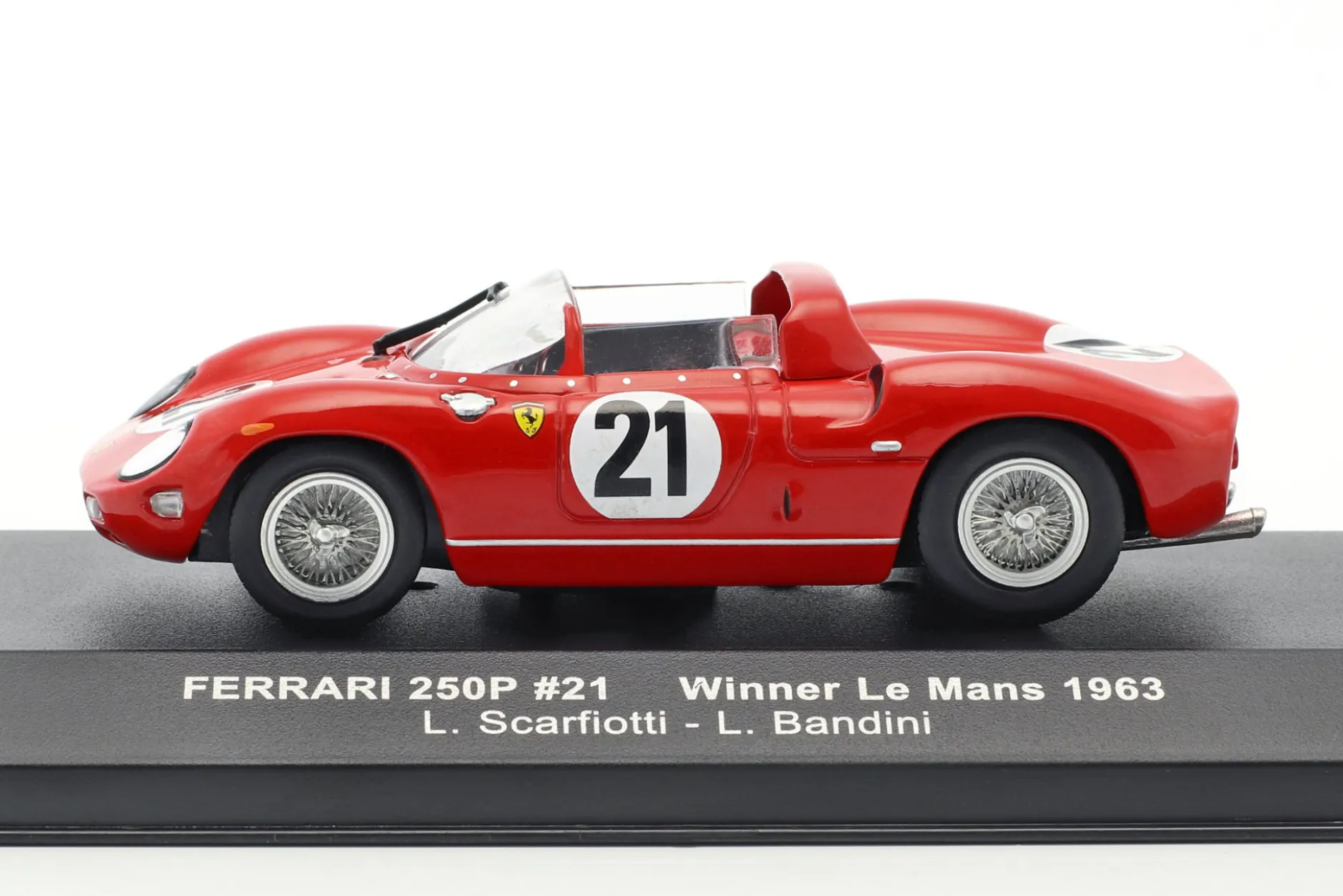 Ferrari 250P #21 Winner 24h LeMans 1963 Scarfiotti, Bandini 1:43 Ixo