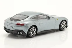 Ferrari Roma Baujahr 2020 grau metallic 1:43 Bburago