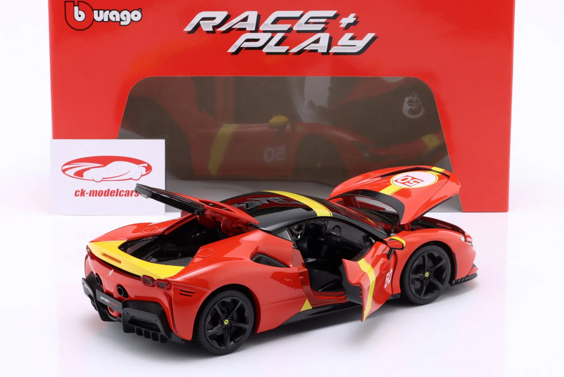Ferrari SF90 Stradale #50 "Assetto Fiorano" rot 1:18 Bburago