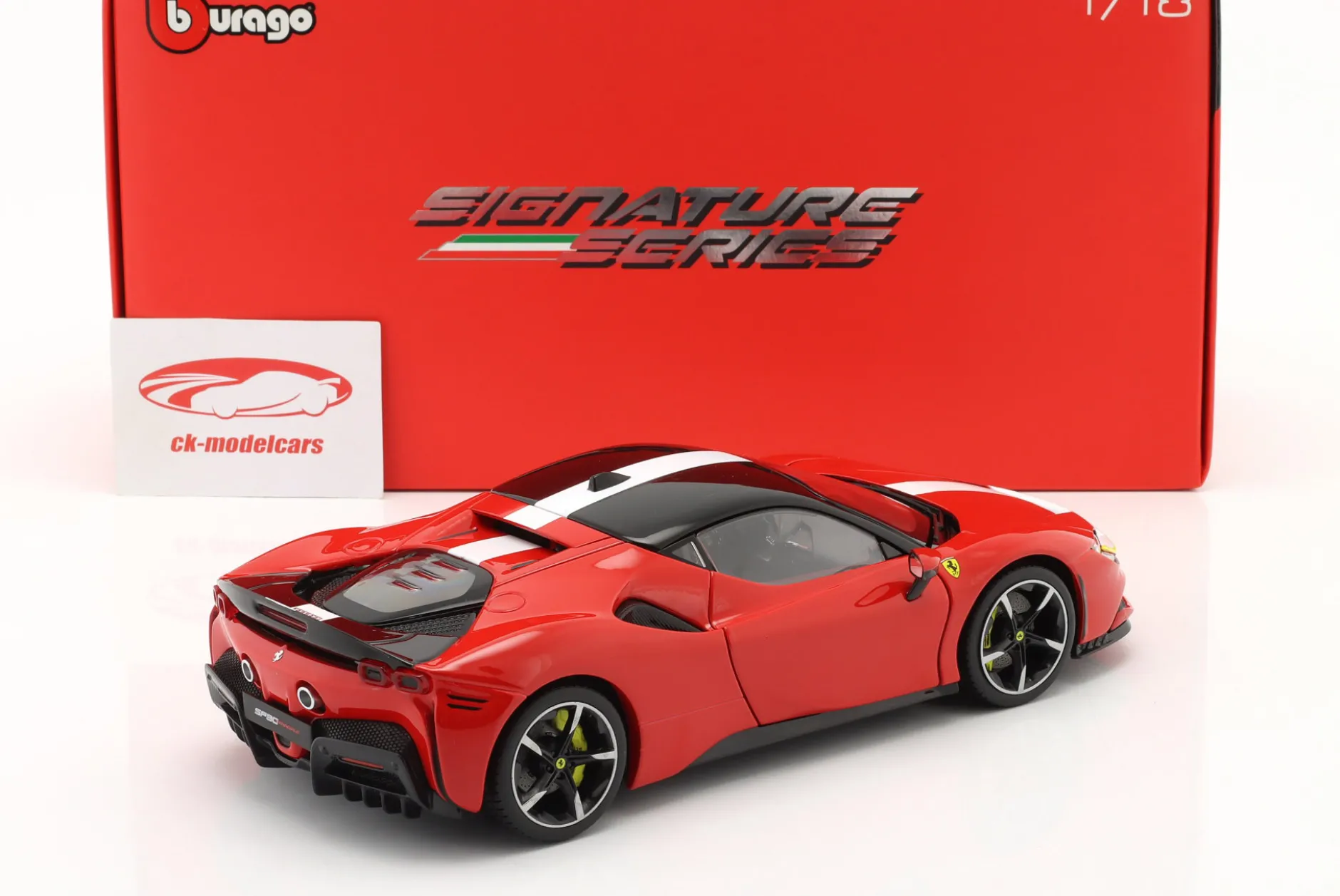 Ferrari SF90 Stradale Assetto Fiorano 2020 rot 1:18 Bburago Signature