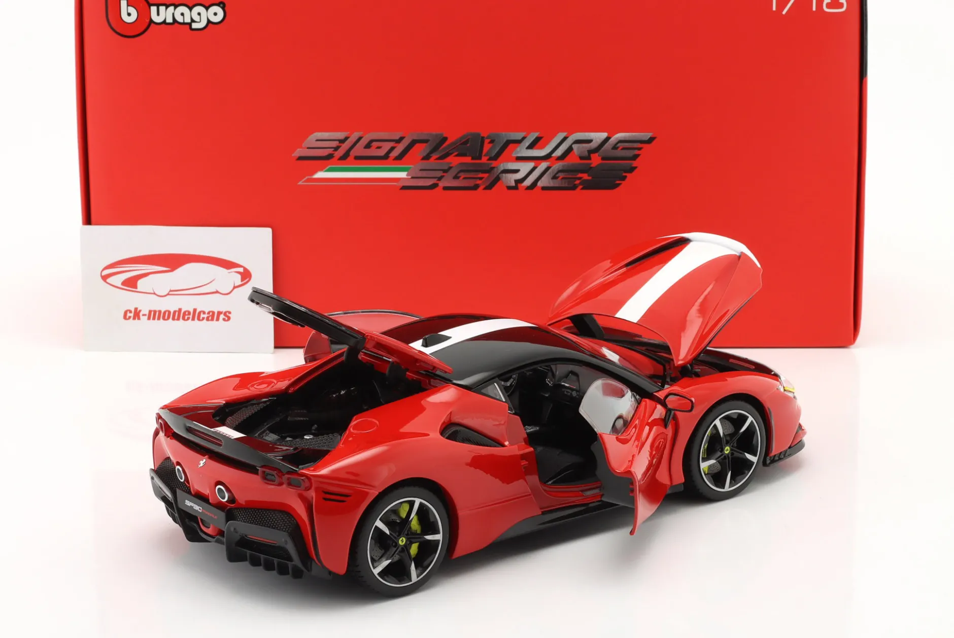 Ferrari SF90 Stradale Assetto Fiorano 2020 rot 1:18 Bburago Signature