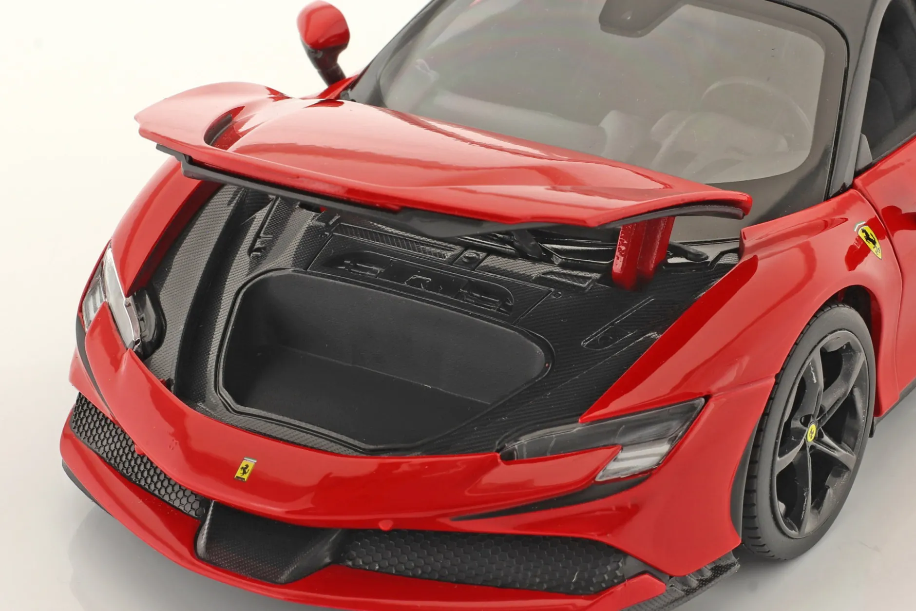 Ferrari SF90 Stradale Hybrid Baujahr 2019 rot 1:18 Bburago