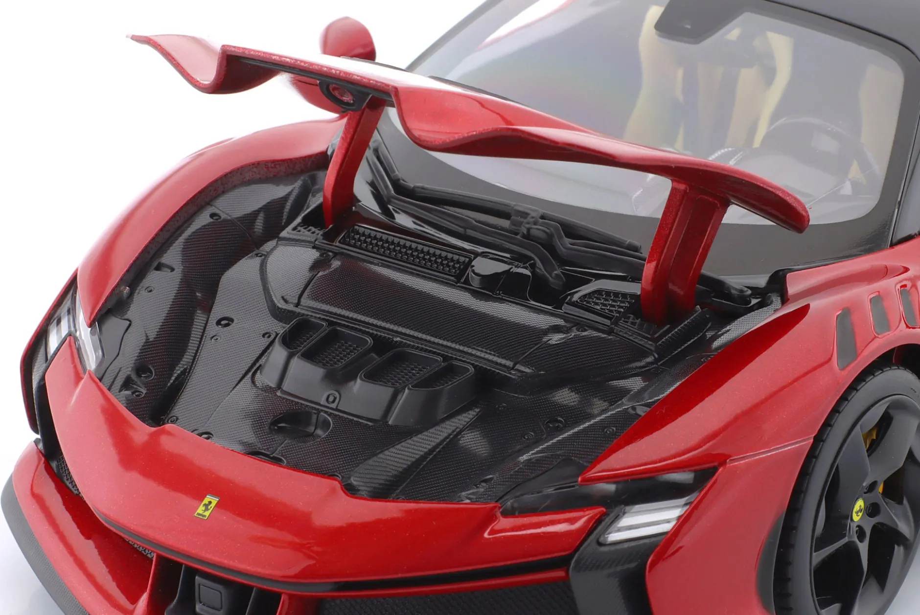 Ferrari SF90 XX Stradale Baujahr 2024 rot metallic 1:18 Bburago