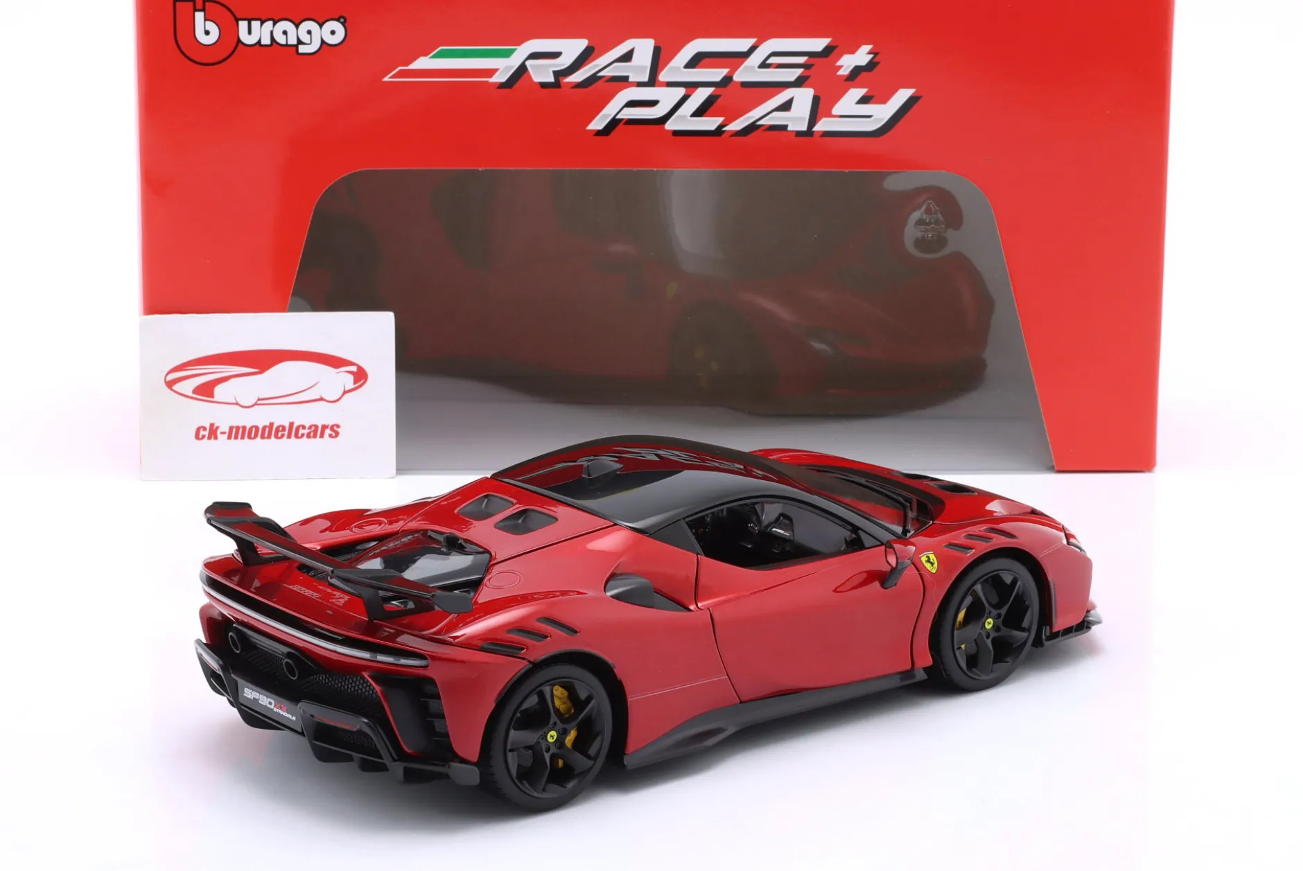 Ferrari SF90 XX Stradale Baujahr 2024 rot metallic 1:18 Bburago
