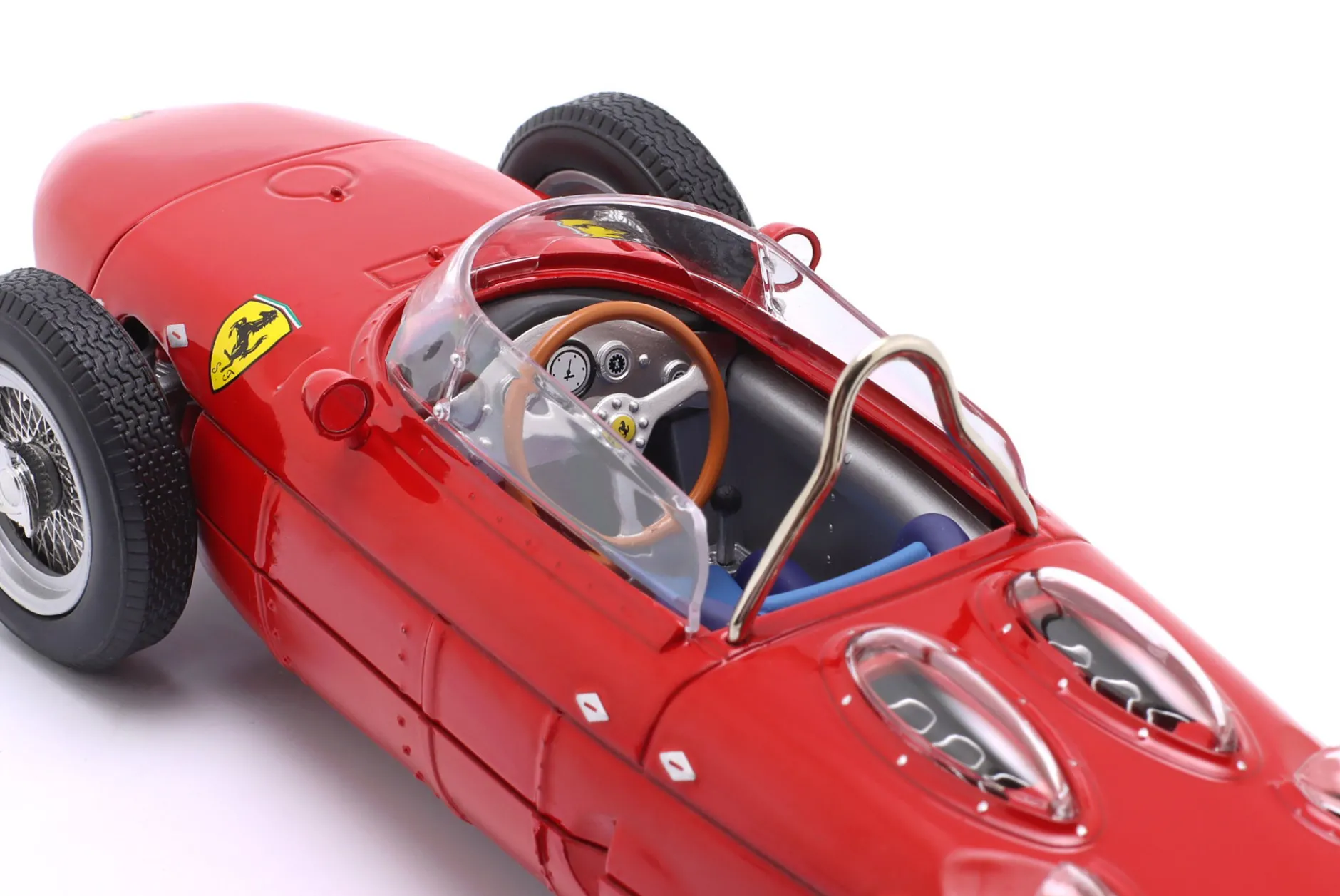 Ferrari 156 Sharknose Formel 1 1961 Plain Body Edition 1:18 WERK83
