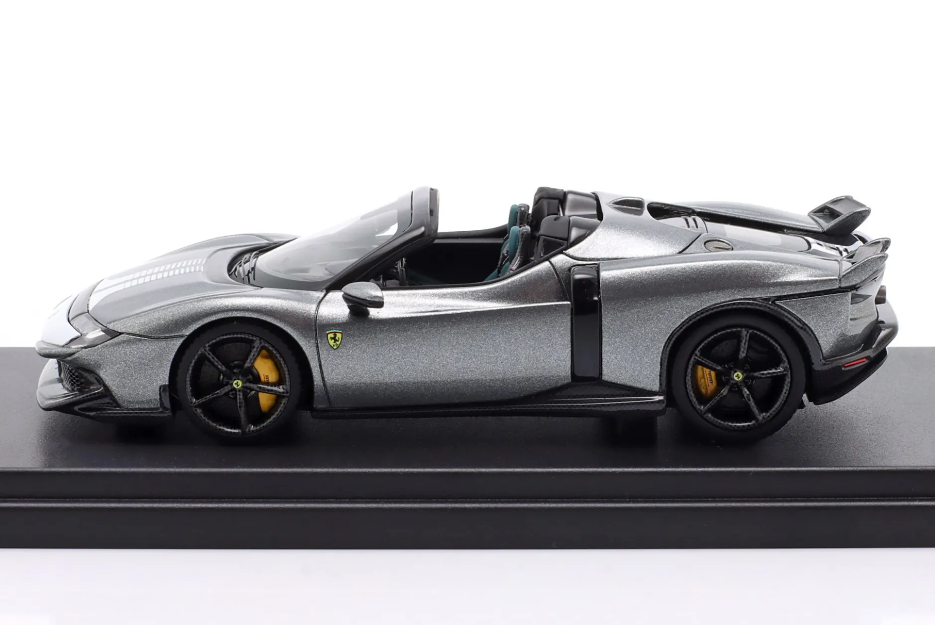 Ferrari 849 Testarossa Spider Assetto Fiorano 2026 grau metallic 1:43 LookSmart