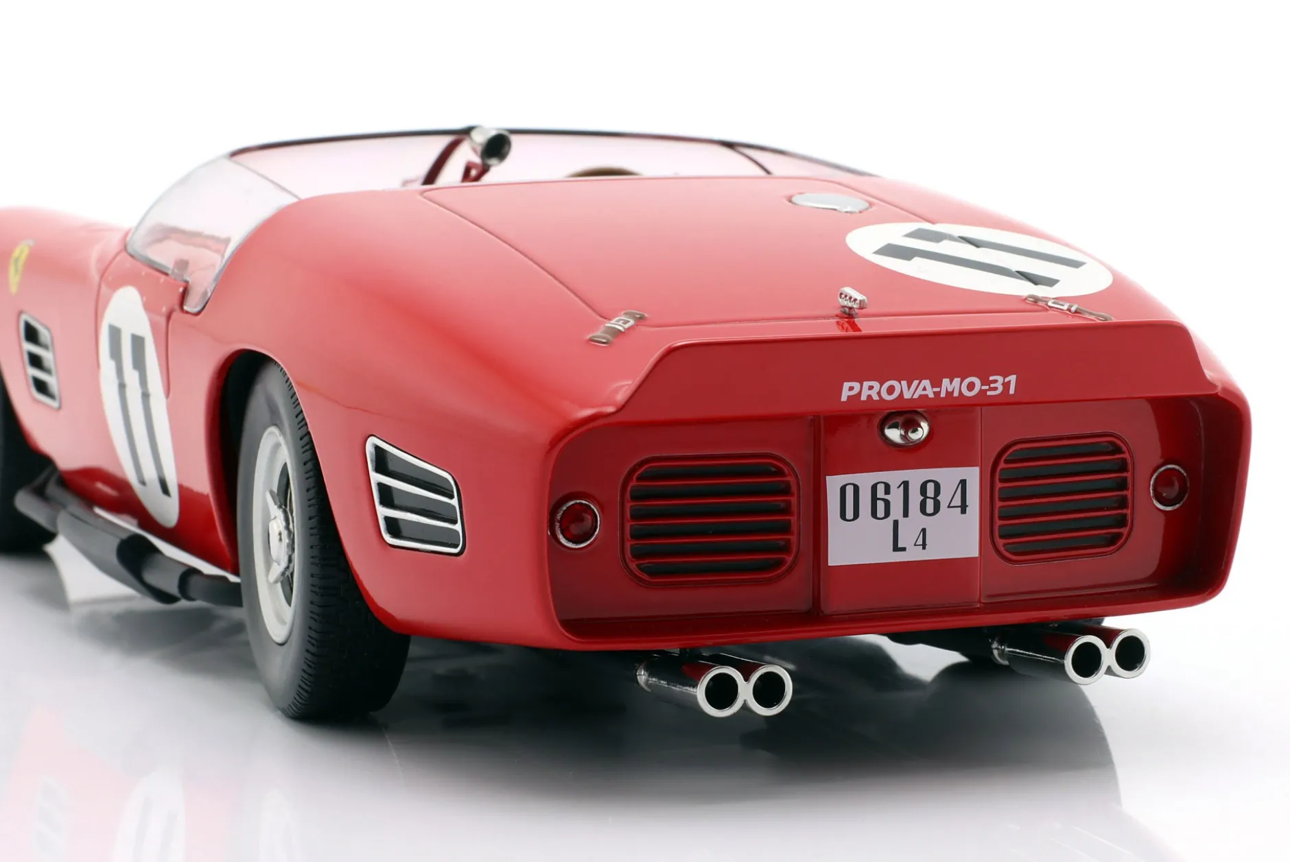 Ferrari 250 TRI #11 2nd 24h LeMans 1961 Parkes, Mairesse 1:18 WERK83