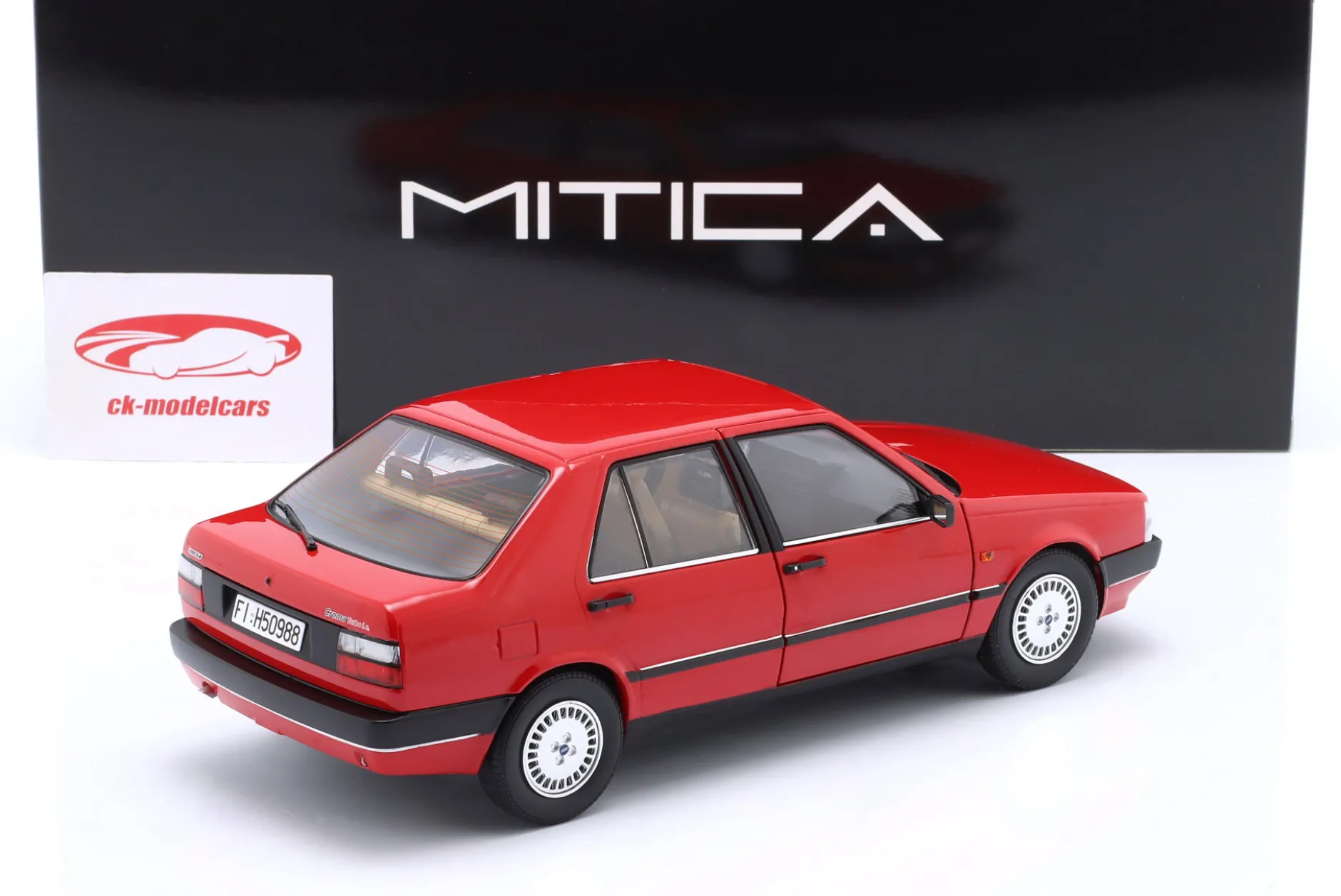 Fiat Croma 2.0 Turbo IE Baujahr 1988 corsa rot 1:18 Mitica