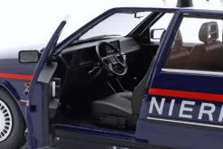 Fiat Croma 2.0 Turbo IE Carabinieri 1985 blau / weiß 1:18 Mitica