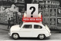 Fiat 600D Baujahr 1963 Italienisches Wahl Propaganda Fahrzeug weiß 1:43 Brumm
