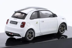 Fiat 500e Abarth Baujahr 2024 weiß 1:43 Ixo