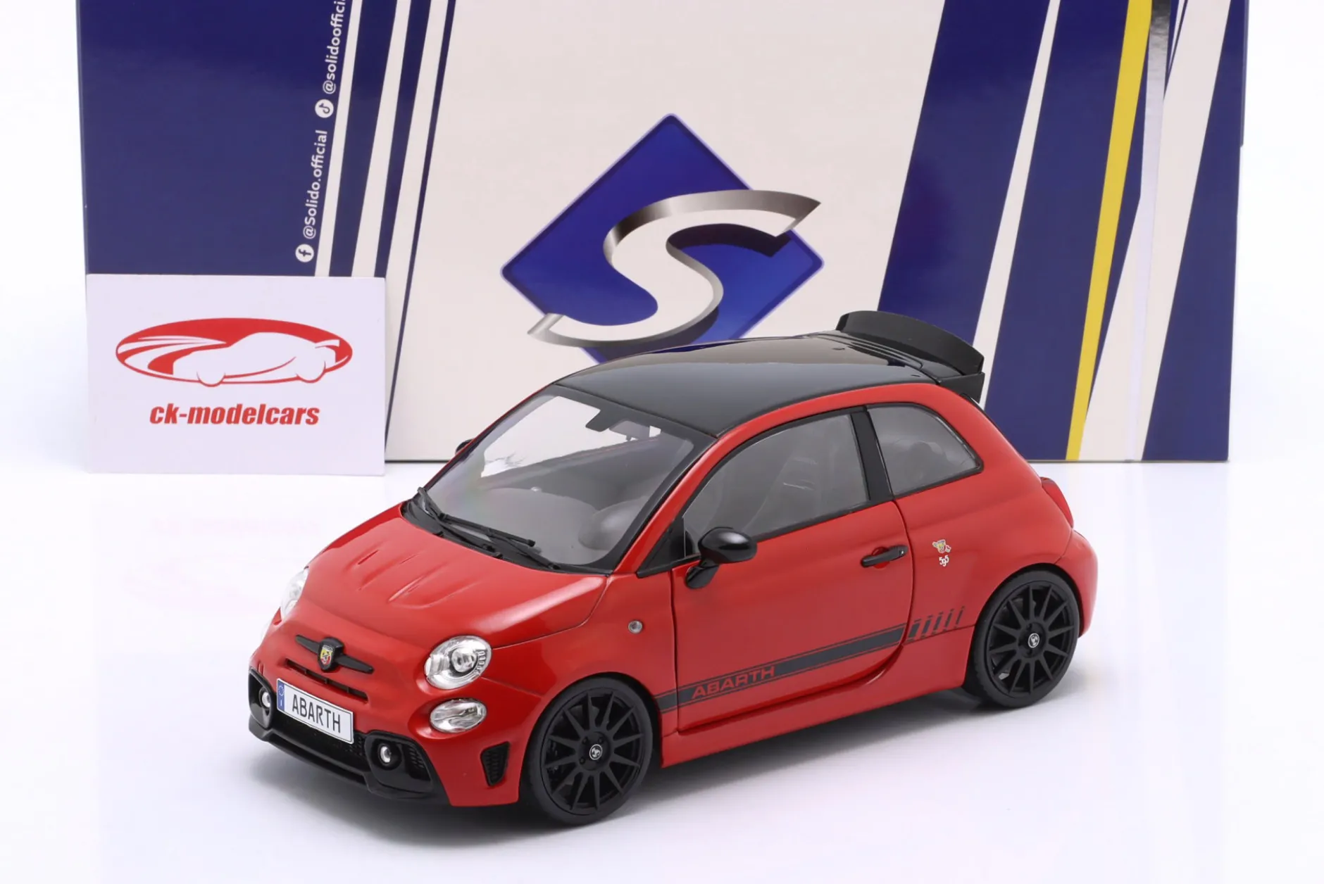Fiat F595 Abarth Baujahr 2023 rot 1:18 Solido