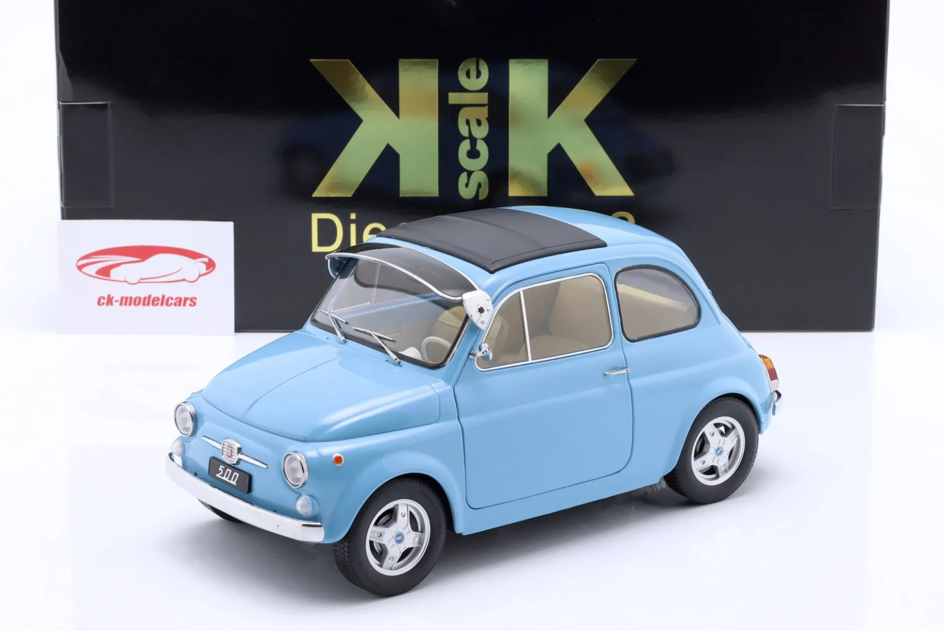 Fiat 500 F Custom Baujahr 1968 hellblau 1:12 KK-Scale