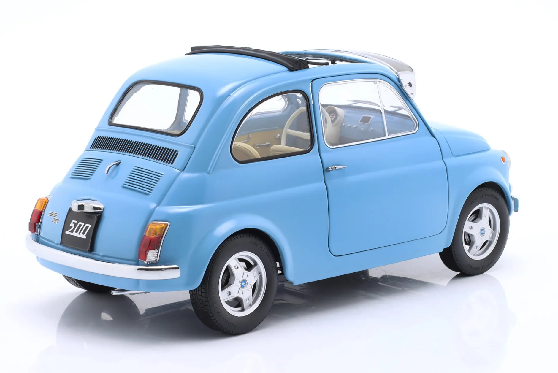 Fiat 500 F Custom Baujahr 1968 hellblau 1:12 KK-Scale