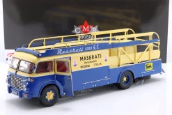 Fiat 642 RN2 Bartoletti Maserati Renntransporter Formel 1 1957 blau / gelb 1:18 CMR